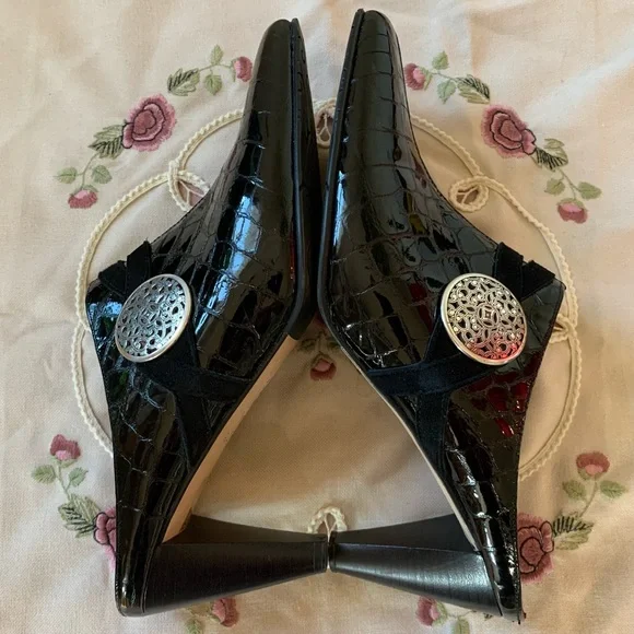 Brighton Leather Romeo Mules - Picture 6 of 12